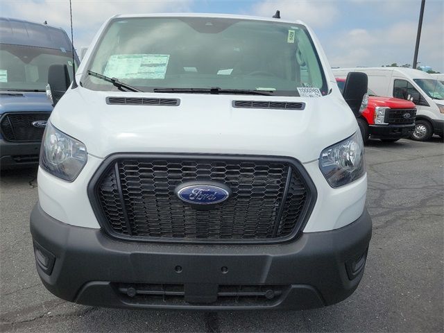 2024 Ford Transit Base