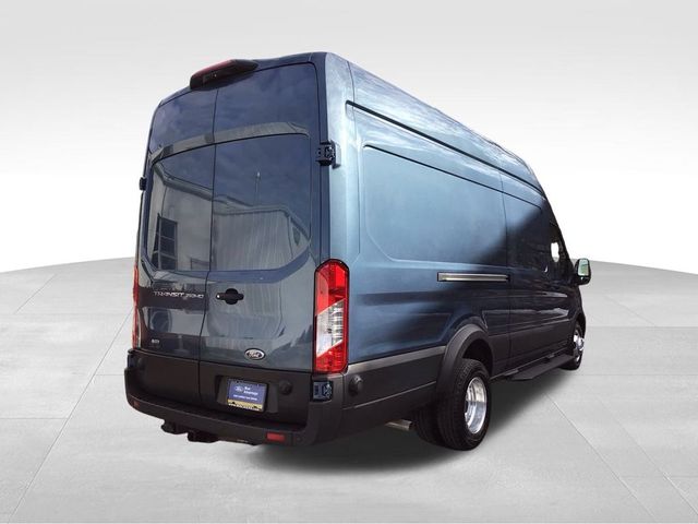 2024 Ford Transit Base