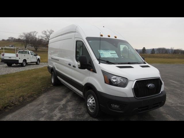 2024 Ford Transit Base