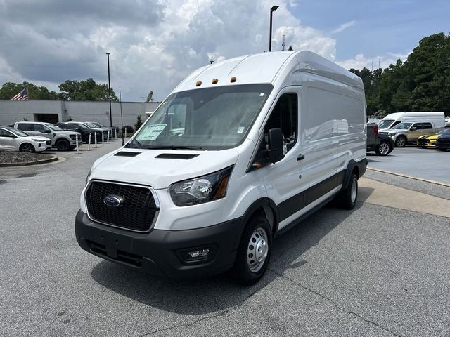 2024 Ford Transit Base