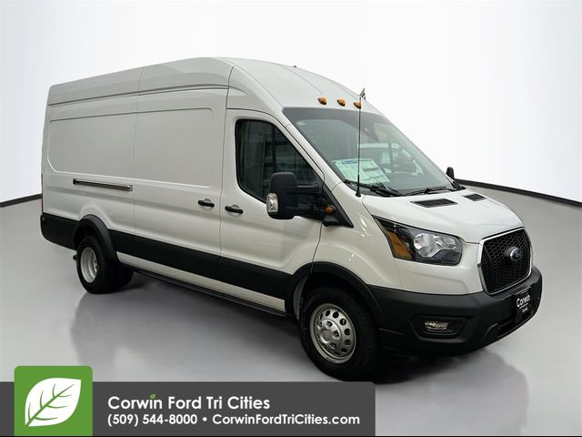 2024 Ford Transit Base