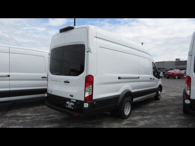 2024 Ford Transit Base