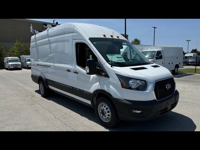 2024 Ford Transit Base