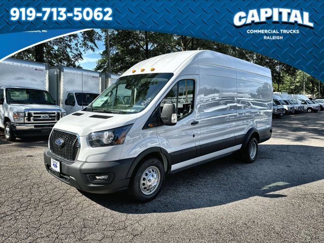 2024 Ford Transit Base