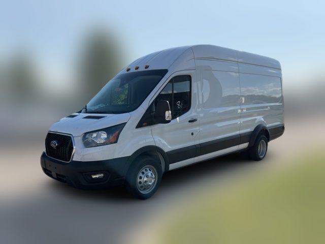 2024 Ford Transit Base