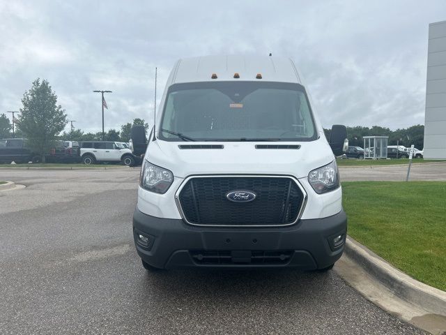 2024 Ford Transit Base