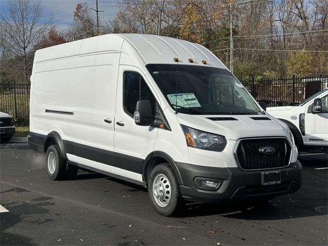 2024 Ford Transit Base