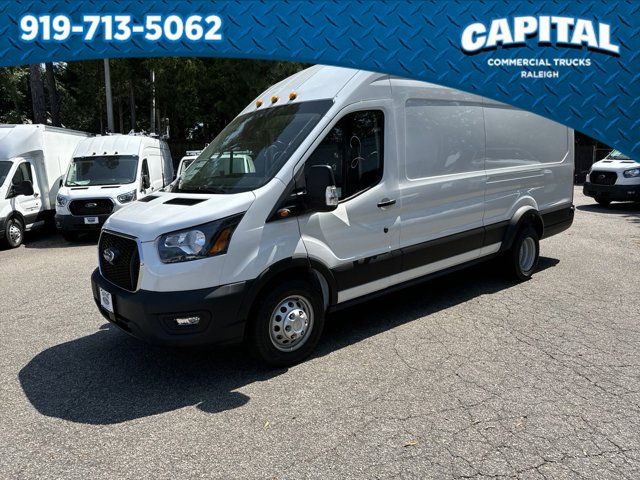 2024 Ford Transit Base