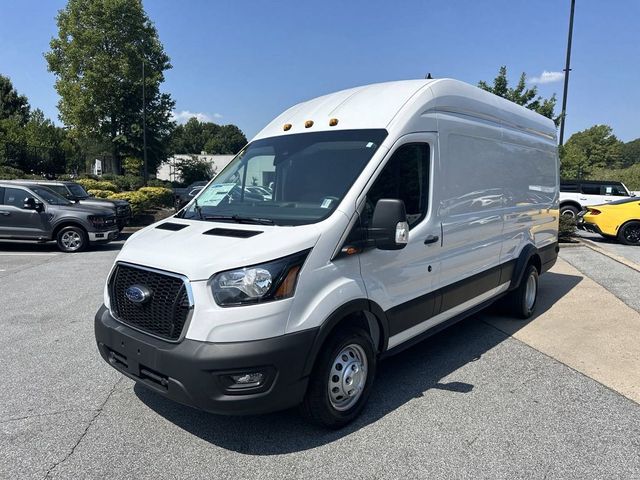 2024 Ford Transit Base