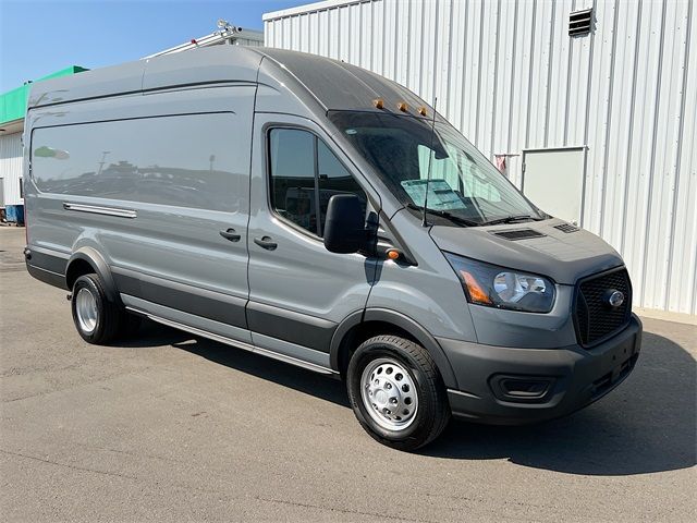 2024 Ford Transit Base