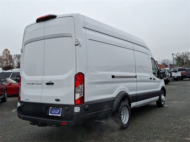 2024 Ford Transit Base