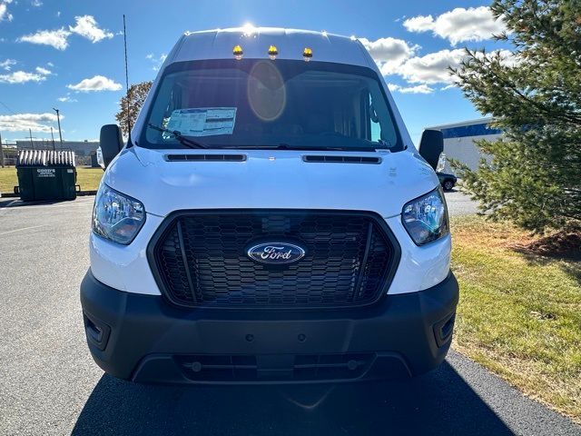 2024 Ford Transit Base