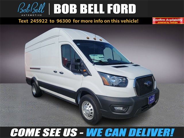 2024 Ford Transit Base