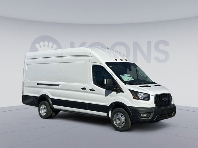 2024 Ford Transit Base