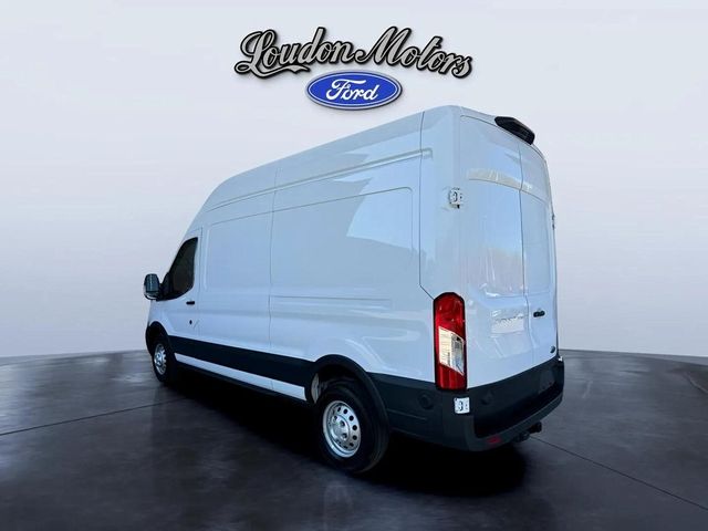 2024 Ford Transit Base