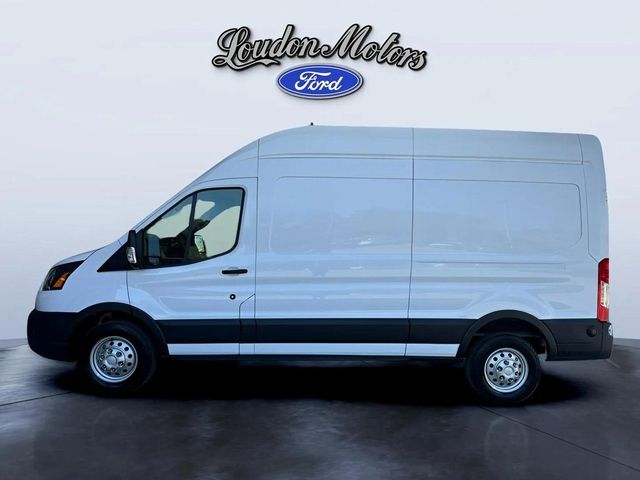 2024 Ford Transit Base