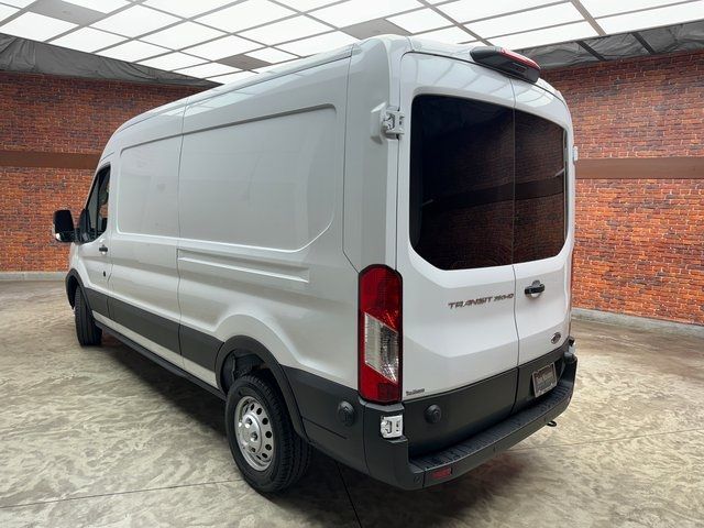 2024 Ford Transit Base