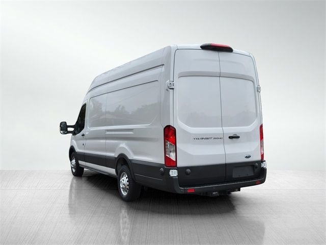 2024 Ford Transit Base