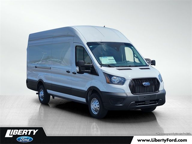 2024 Ford Transit Base