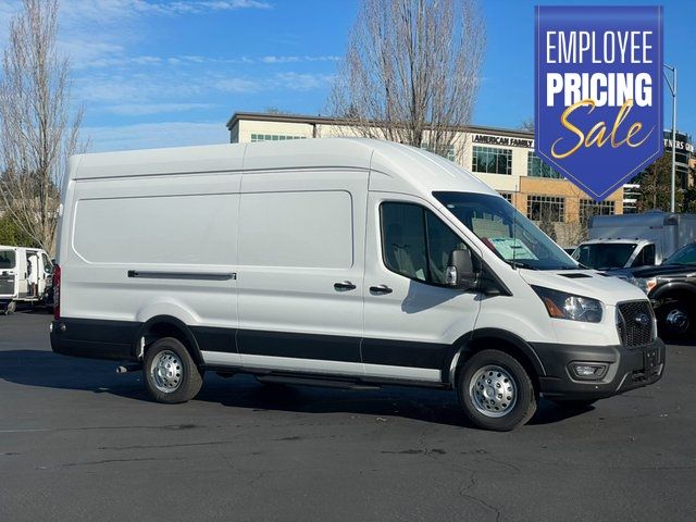 2024 Ford Transit Base