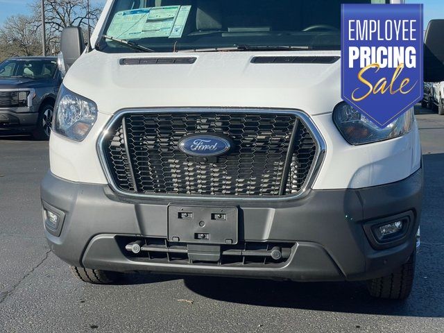 2024 Ford Transit Base
