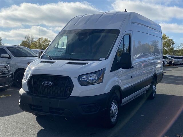 2024 Ford Transit Base