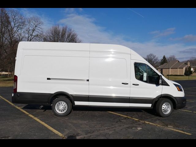 2024 Ford Transit Base