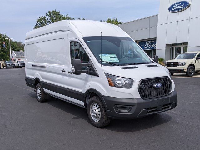 2024 Ford Transit Base