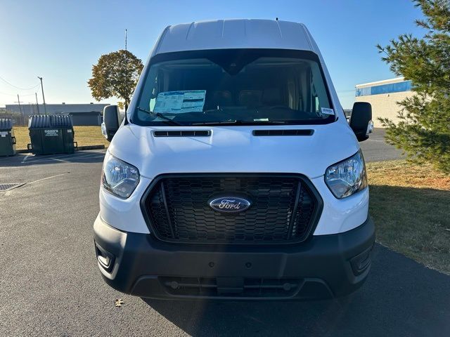 2024 Ford Transit Base