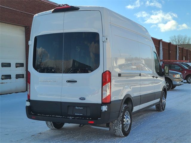 2024 Ford Transit Base