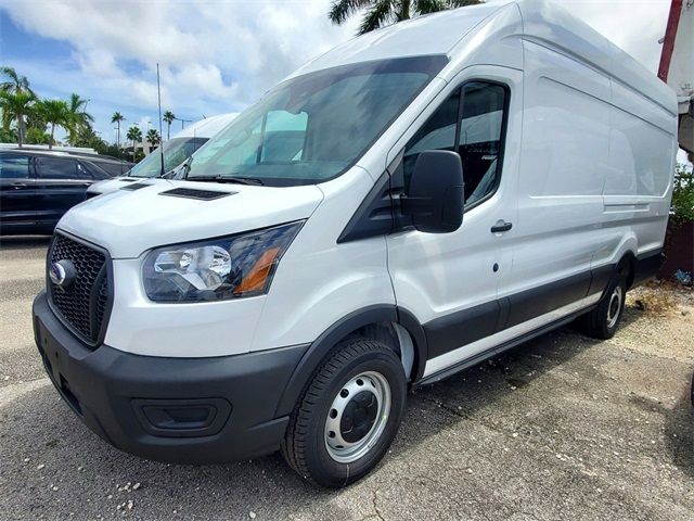 2024 Ford Transit Base