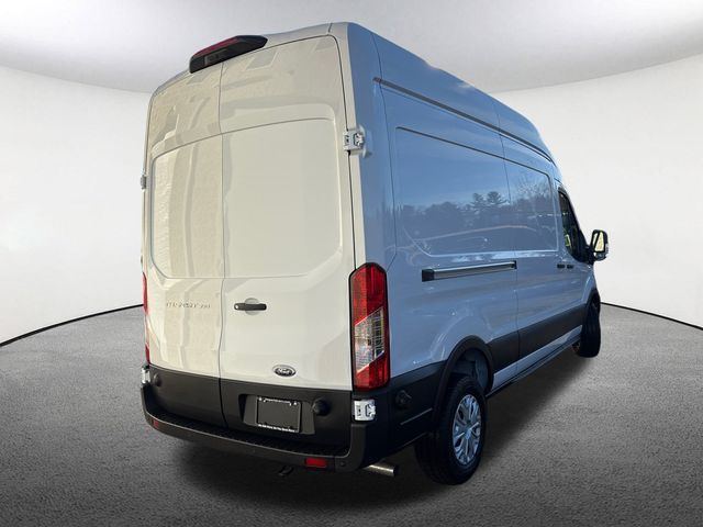 2024 Ford Transit Base