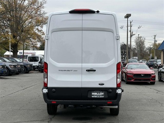 2024 Ford Transit Base