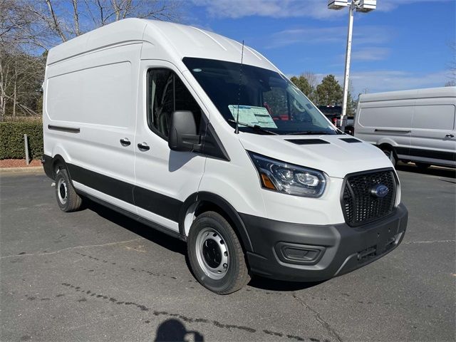 2024 Ford Transit Base