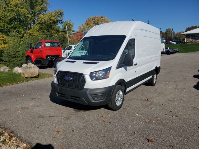 2024 Ford Transit Base