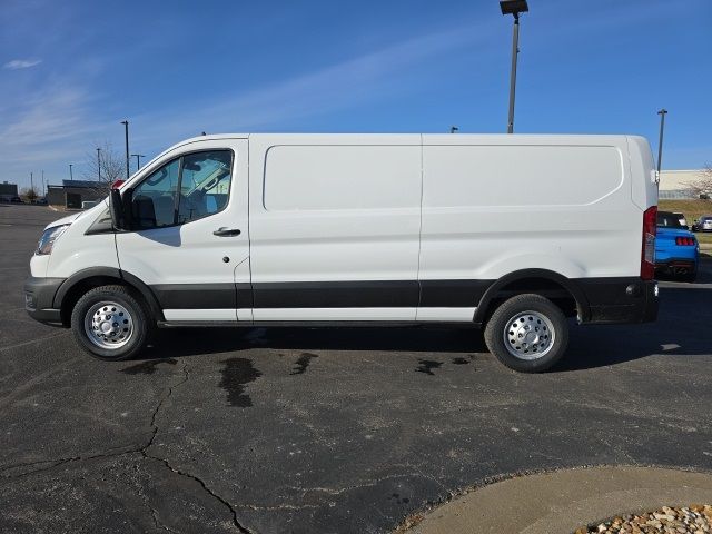 2024 Ford Transit Base