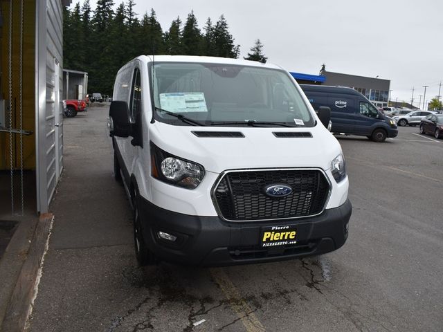 2024 Ford Transit Base