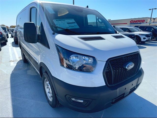 2024 Ford Transit Base