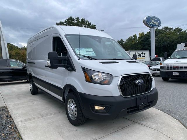 2024 Ford Transit Base