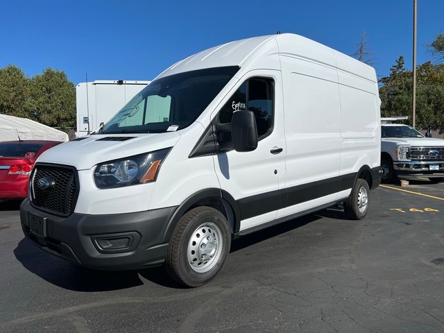 2024 Ford Transit Base