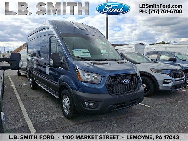 2024 Ford Transit Base