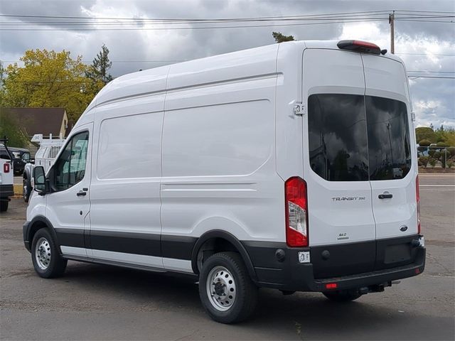 2024 Ford Transit Base