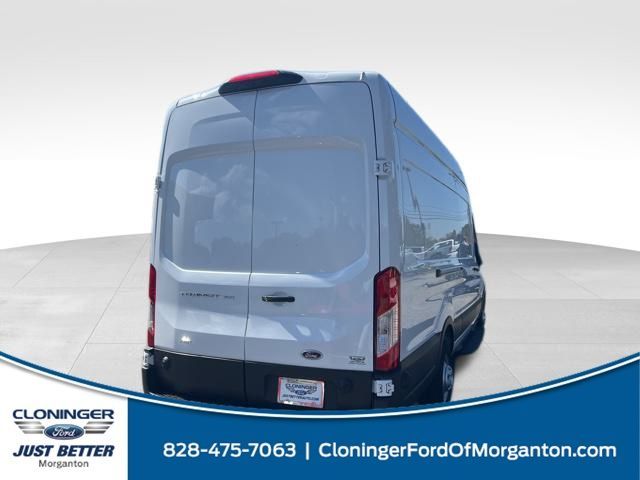 2024 Ford Transit Base