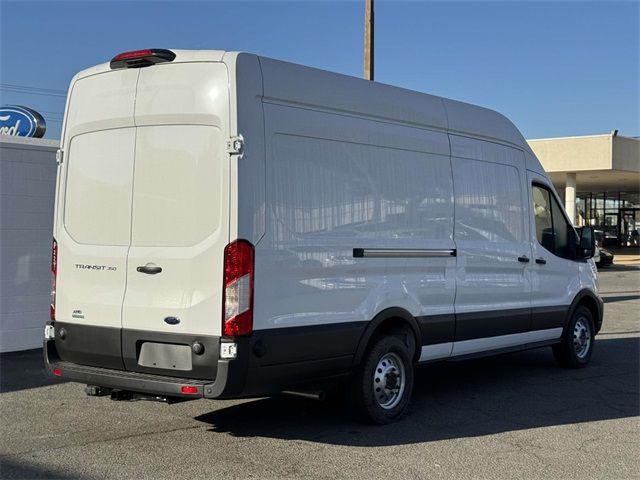 2024 Ford Transit Base