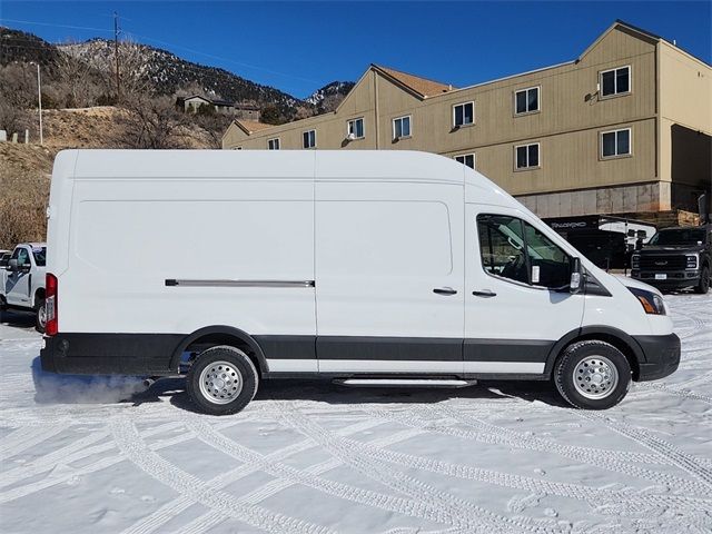 2024 Ford Transit Base