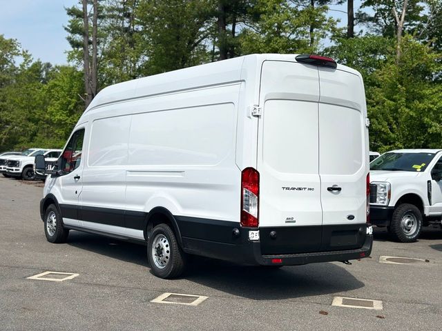 2024 Ford Transit Base