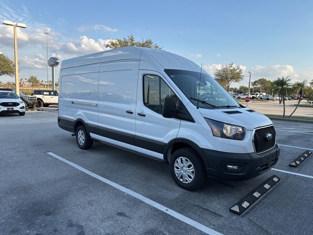 2024 Ford Transit Base