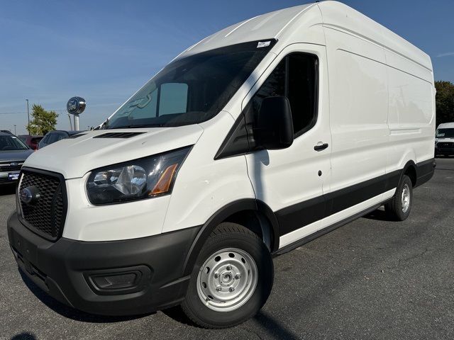 2024 Ford Transit Base