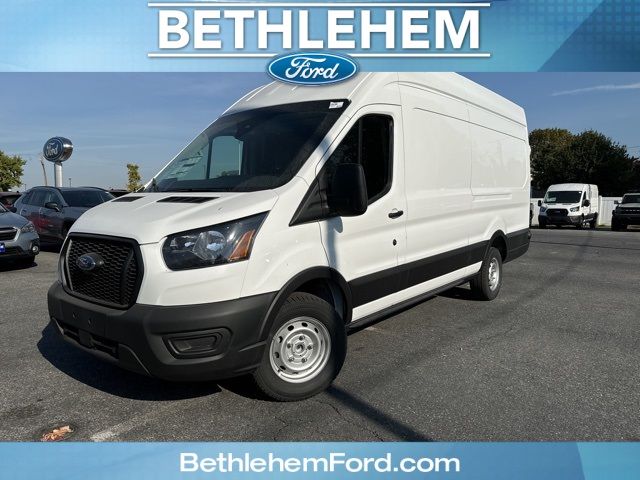 2024 Ford Transit Base