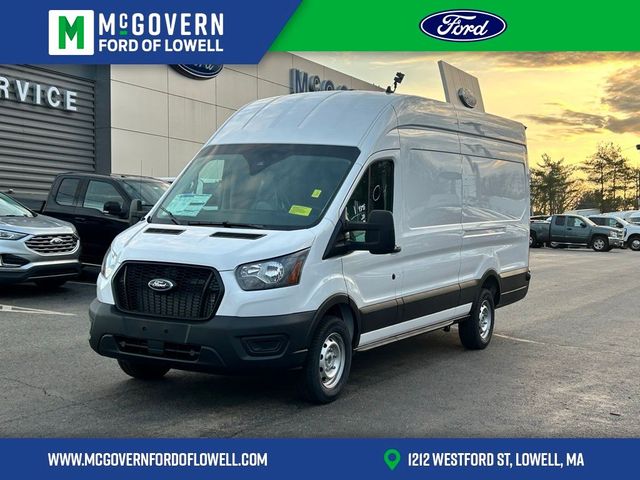 2024 Ford Transit Base